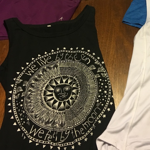 “We Live By The Sun” Tank - Picture 1 of 2